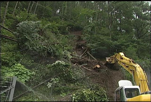 大雨による河川の増水、土砂災害に注意