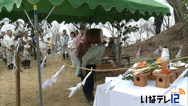 ヒルクライム　マウンテンバイクで萱野高原目指す