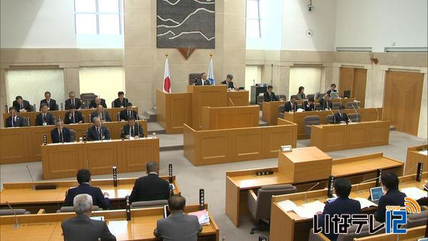 伊那市議会タブレット導入