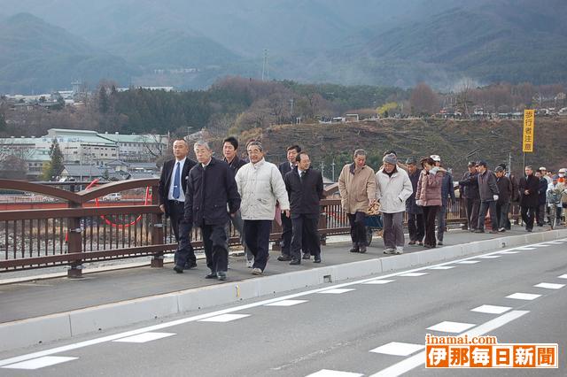 殿島橋の仮歩道　25日から供用開始