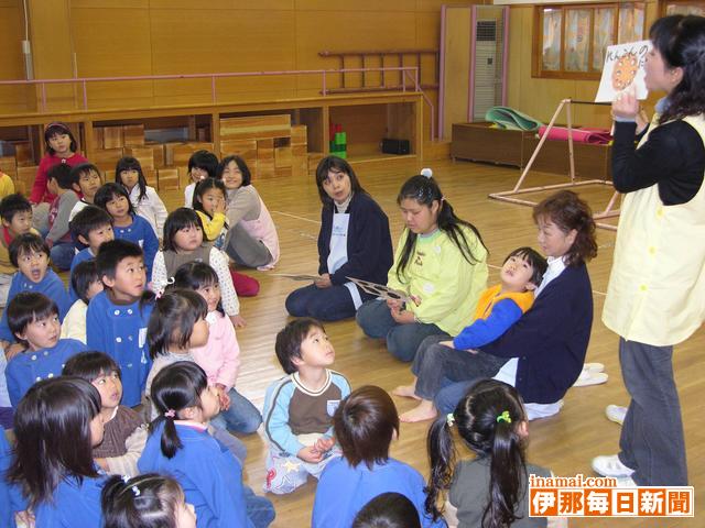 おせち料理って何だろう?東保育園児が新年の風習にふれ