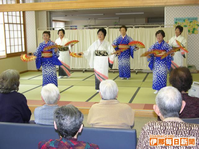 のぞみ会がデイ利用者を楽しませ