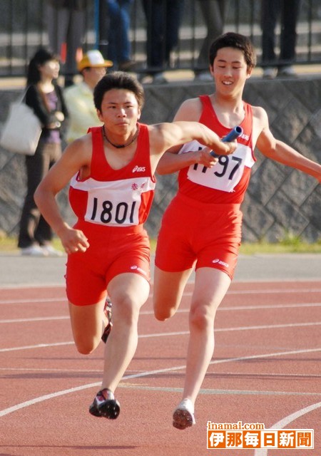 南信中学総体陸上　男子400メートルリレーで県中新