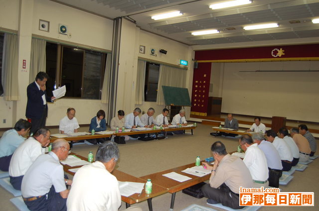 飯島町議会議員と区会議員の初の懇談会