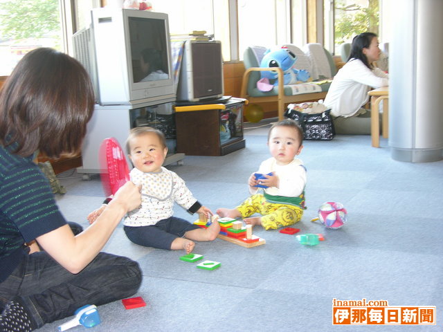 箕輪町子育て支援センター開所から1カ月