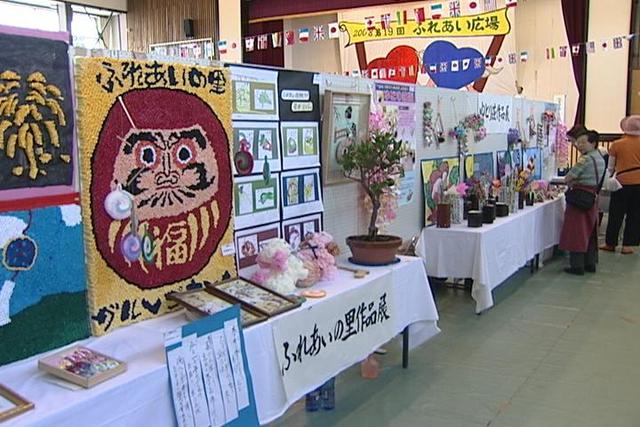 箕輪町で福祉の祭典、「ふれあい広場」