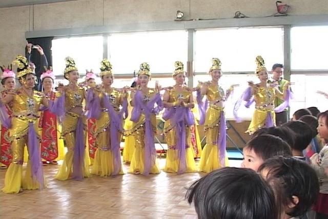 台湾　平均年齢70歳の民族芸術団　踊り披露