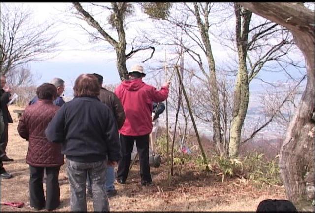 萱野高原に大山桜植樹