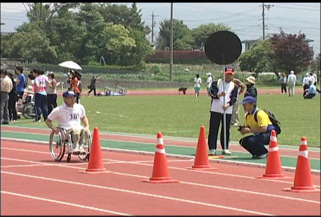 障害者スポーツ大会<br>180人が競技通じ交流