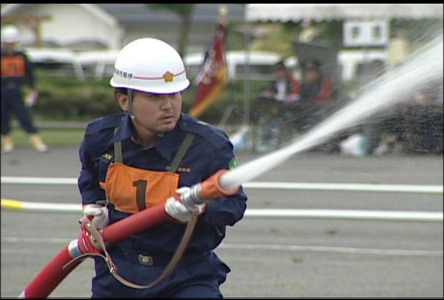 各地で消防団のポンプ操法大会