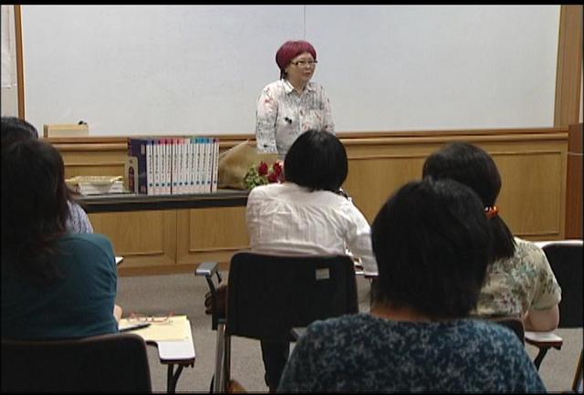 赤木かん子さん講演　図書館司書の役割考える