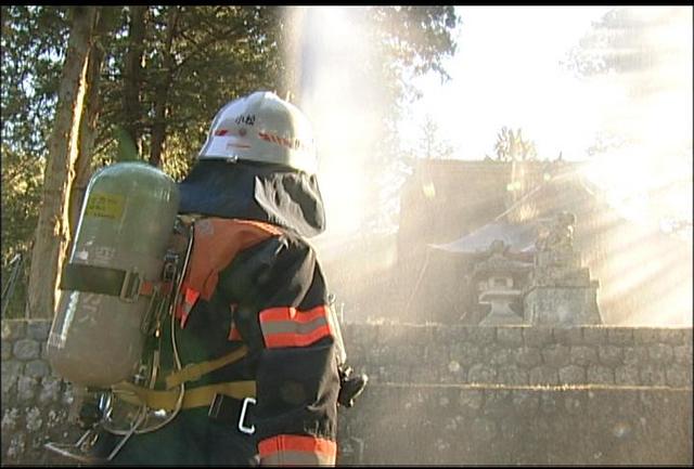 文化財防火デー　長谷の熱田神社で消防訓練