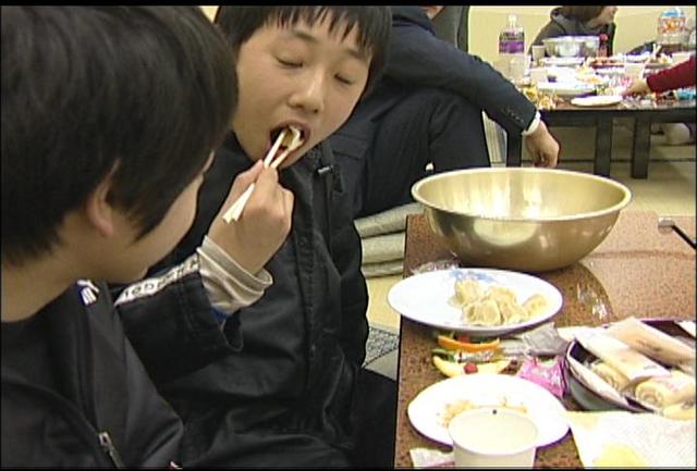 中国語教室の子どもが新年会