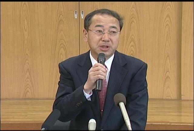 伊那市長選　白鳥孝さん出馬表明