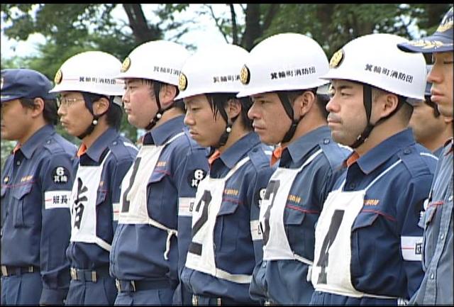 県大会出場の箕輪町消防団を激励