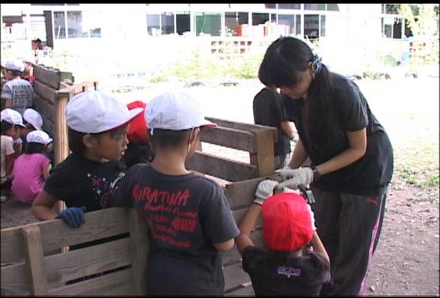 伊那弥生ヶ丘高校の生徒が就業体験学習