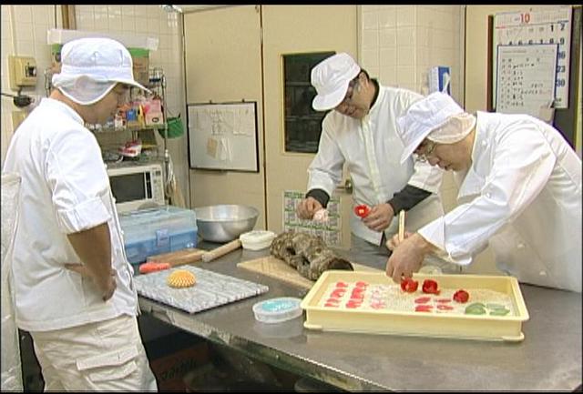 高遠菓子商組合　工芸菓子制作