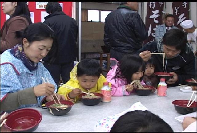 西春近で初　新そばまつり