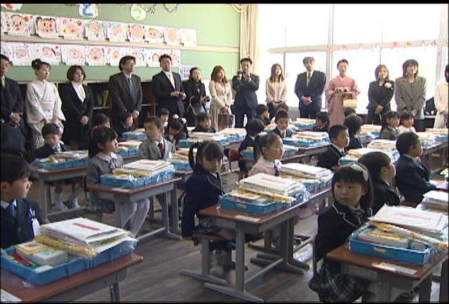 入学式シーズン　高遠小学校で入学式