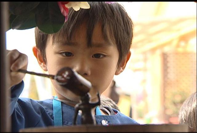 南箕輪村大泉勝光寺で花まつり