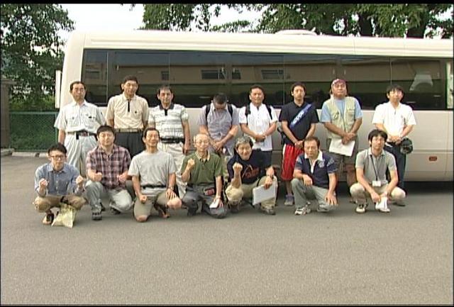 ボランティア・地域活動応援センターに登録する市内の住民13人が被災地に出発