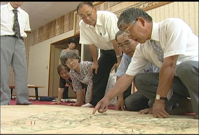 芝平山の絵図　虫干しで1年ぶりお目見え