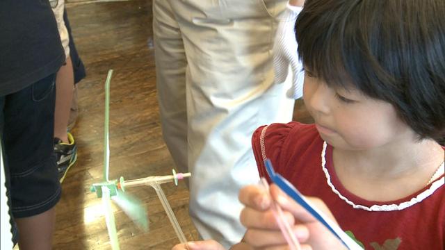 夏休み企画　子ども達が風車づくりに挑戦