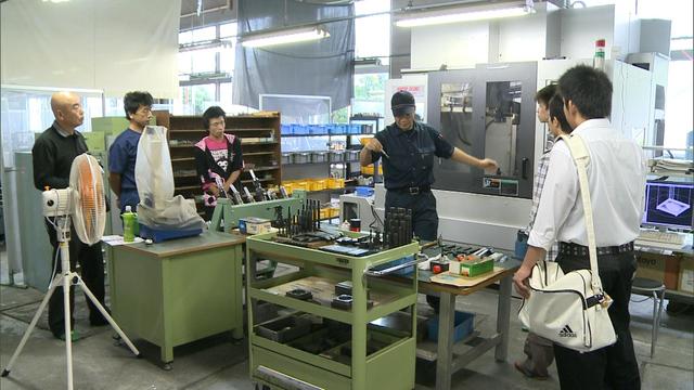 伊那技術専門校で校内見学