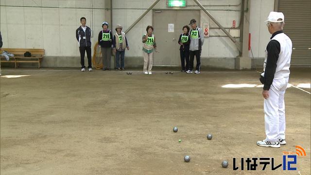 ニュースポーツで親睦を深める