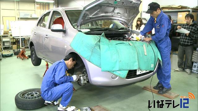 自動車整備の全国大会に向け練習