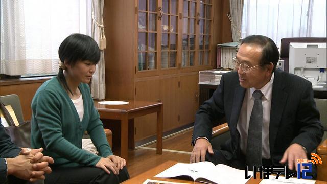 農村青少年倶楽部会長の白鳥友季子さん　意見発表会で優秀賞