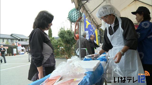 被災地支援で南三陸町海産物産展