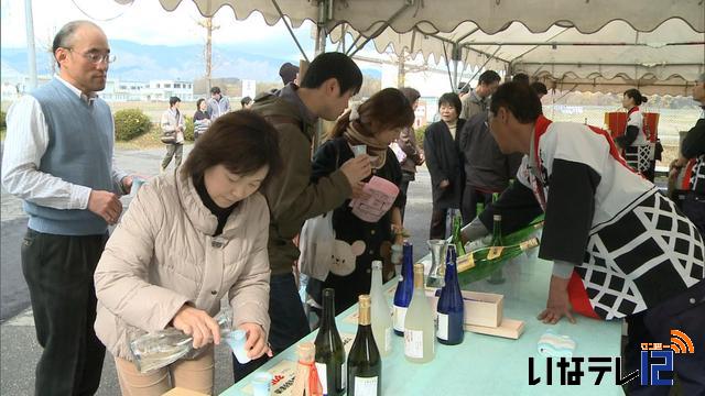 仙醸蔵まつり　新酒味わう