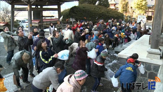 節分　無量寺で福豆まき