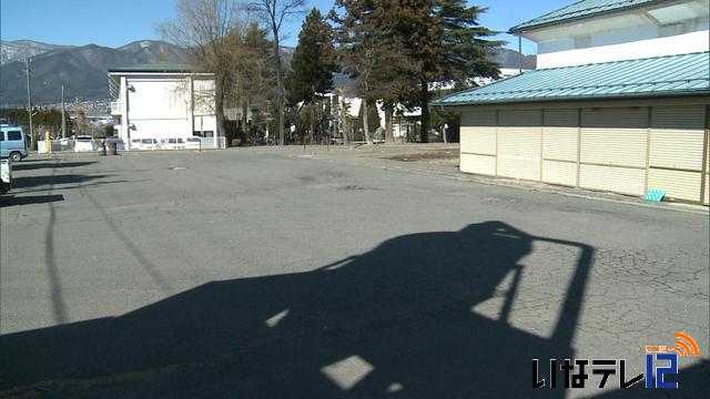 保育園建設予定地白紙撤回で減額補正可決