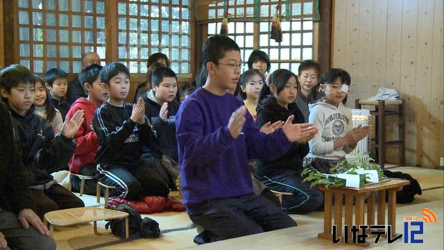 学業成就願い坂下で天神様祭り