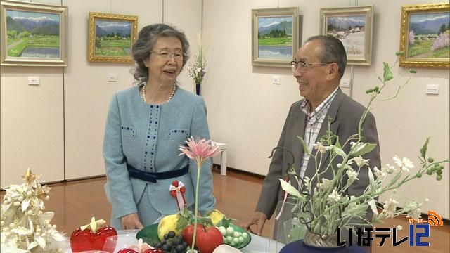 伊那市中央の鈴木実さん、まり子さん夫婦展