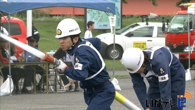 上伊那消防ポンプ操法・ラッパ吹奏大会　箕輪町がポンプ車操法の部で優勝