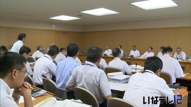 学校給食異物混入問題　対応を報告