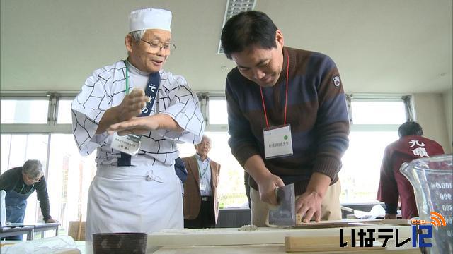 北園高校保護者とそば打ちで交流