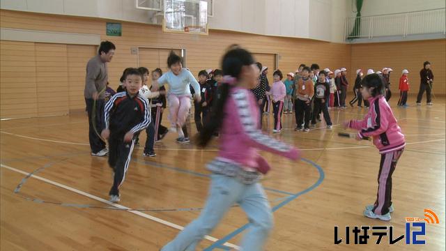 箕輪北小学校　大縄大会