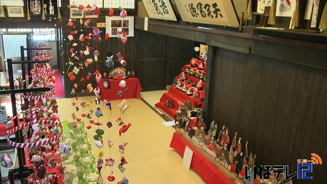 旧井澤家住宅でひな祭り展