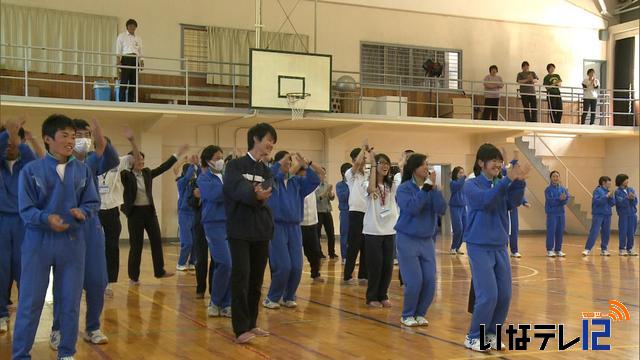 台湾と長谷の中学生　交流