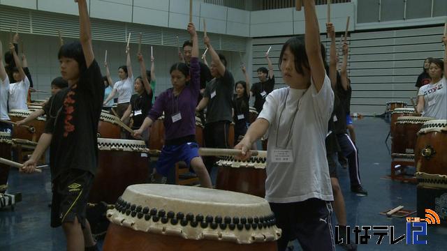 太鼓講習会　伝統を学ぶ