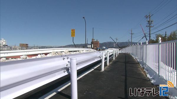 天竜川堤防　歩道完成祝う