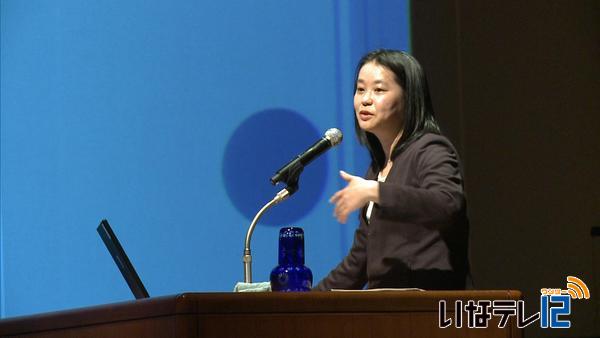 クロスペンアカデミー　山岸淳子さん講演会