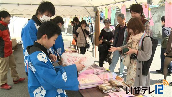 高遠中学校　観光客をお・も・て・な・し