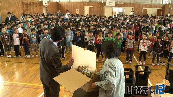 伊那市全小学校で「花育」スタート