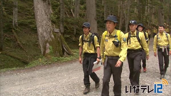 石原環境大臣　南ア ライチョウ保護意欲示す