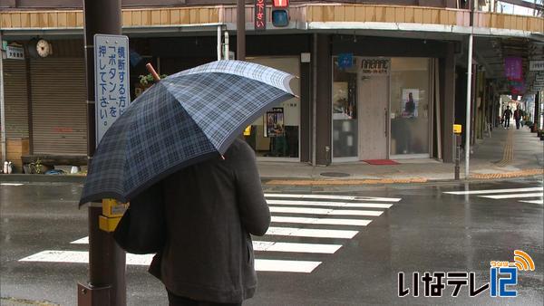 台風１８号　６日午前中最接近